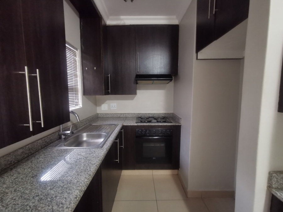 To Let 2 Bedroom Property for Rent in Bult South North West